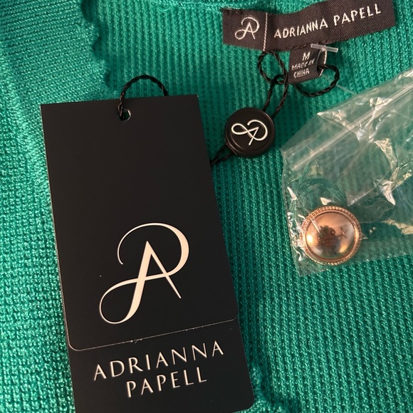 Adrianna Papell Kelly Green cardigan w/ gold buttons and scalloped trim NEW!! - Picture 2 of 12
